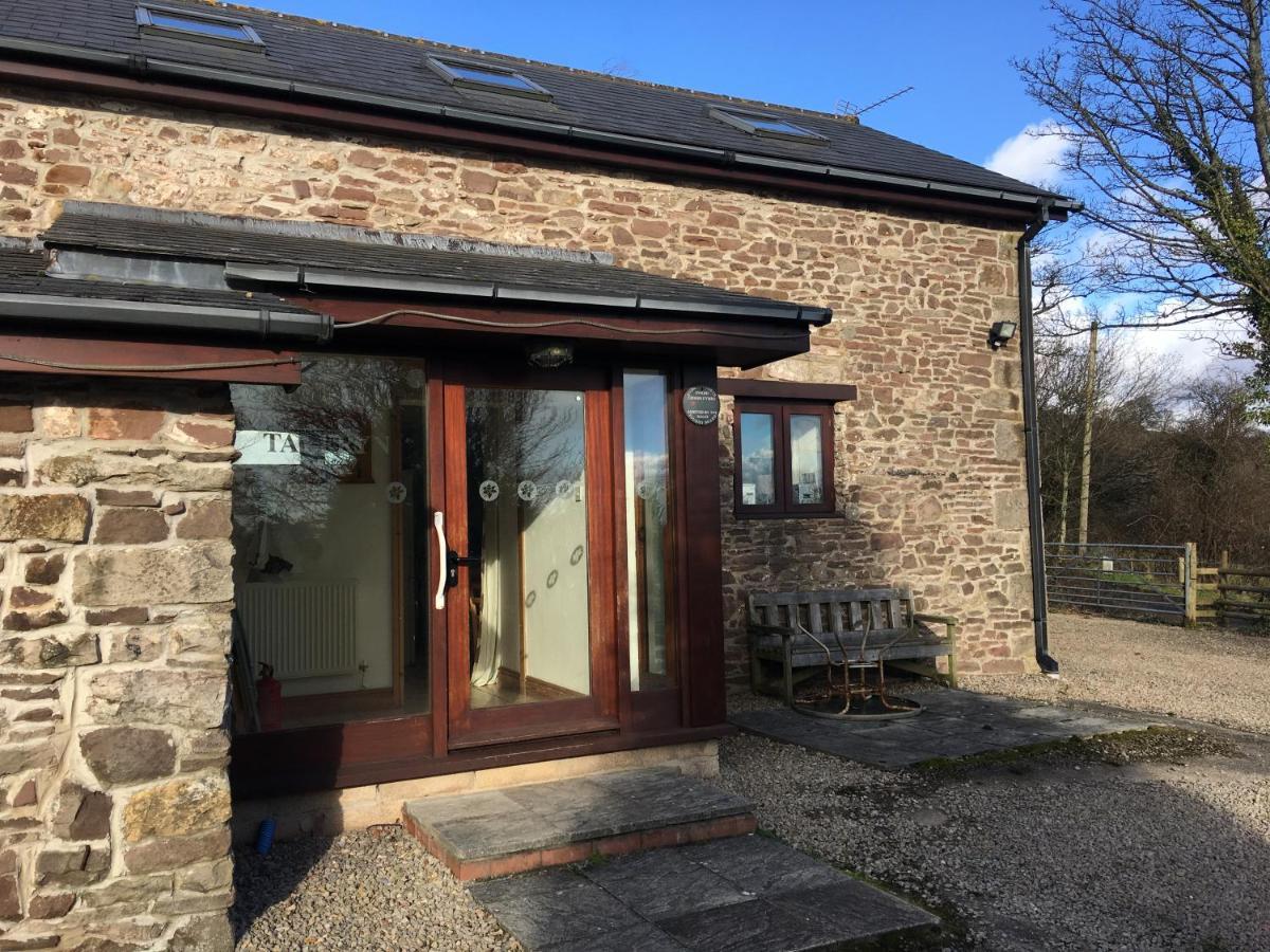 Upper Grippath Farm Holiday Cottages Newport  Exteriér fotografie