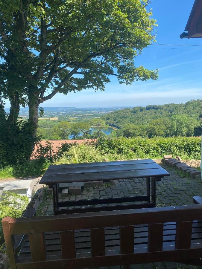 Upper Grippath Farm Holiday Cottages Newport  Exteriér fotografie